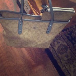Authentic Coach purse with matching wristlet